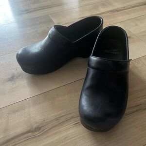 Dansko like new